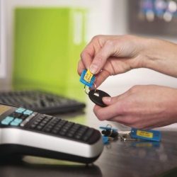 DYMO LabelManager 420P yüksek performanslı etiketleme aleti, çantalı, Taşınabilir etiket cihazı, ABC klavye, ekstra tekerlekli Dymo 4 Adet D1 yazı bandı, PC veya Mac arayüzlü - 5