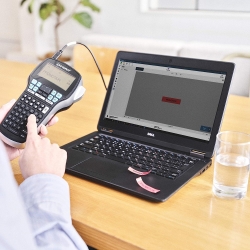 DYMO LabelManager 420P yüksek performanslı etiketleme aleti, çantalı, Taşınabilir etiket cihazı, ABC klavye, ekstra tekerlekli Dymo 4 Adet D1 yazı bandı, PC veya Mac arayüzlü - 4