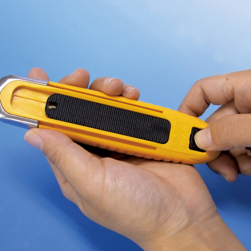 OLFA SK-8 Otomatik Geri Kapanan Bıçaklı Profesyonel Maket Bıçağı - 3