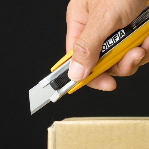 OLFA SK-9 Otomatik Geri Çekilebilir Bıçaklı Koli Açabilen Maket Bıçağı - 2