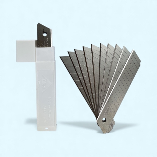 ZORRO 1404 Geniş Maket Bıçağı Yedeği 18mm 14 Kırımlı 100 Adet - 4